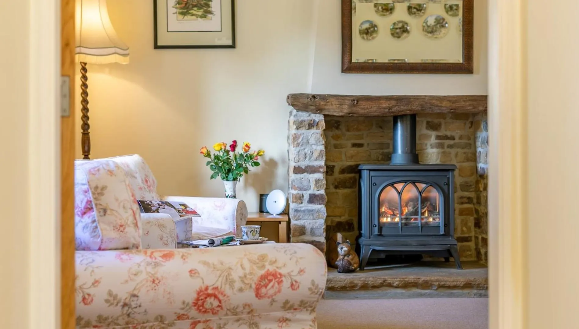 2 Bed In Harrogate 79165 Villa Weeton  United Kingdom